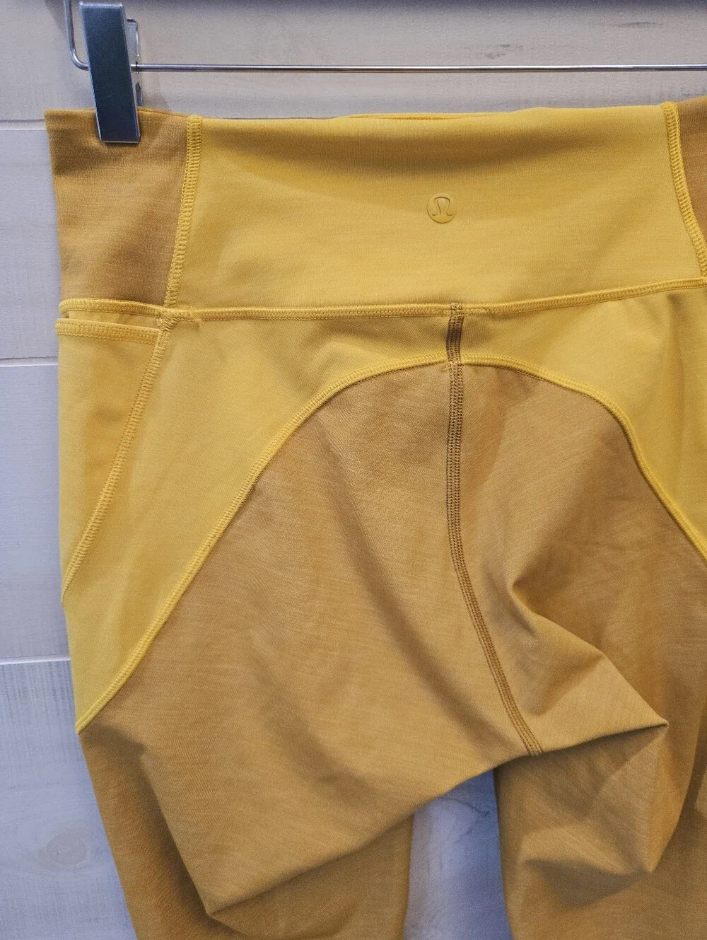 {8} Lululemon Early Extension Hi-Rise Tight Heathered Fools Gold & Honey Lemon - Picture 9 of 13